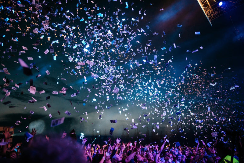 The Art of Punctuality: Finding the Time to Arrive at a Night Party